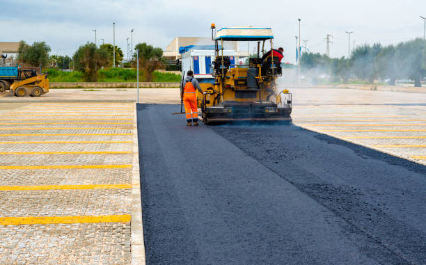 Best Custom Driveway Pavers  in Castle Point, MO