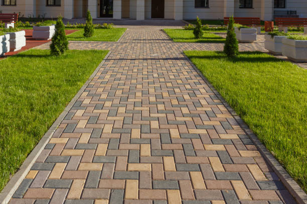 Best Interlocking Driveway Pavers  in Castle Point, MO